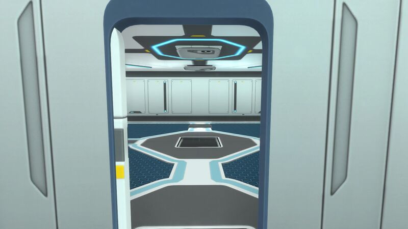 File:PartitionDoorOpen.jpg