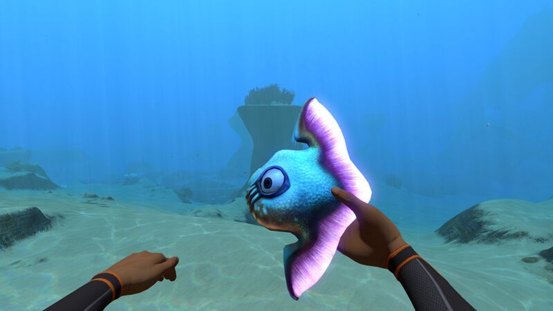 File:HoldingReginald.jpg