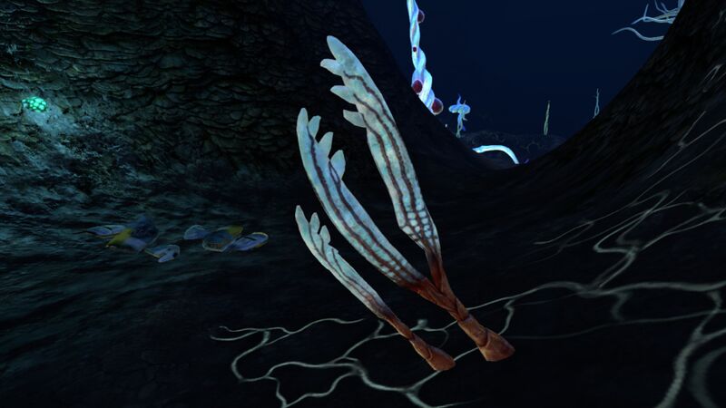 File:Gabe's Feather (01).jpg