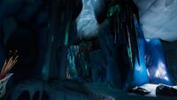 A tunnel running through the fissure
