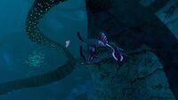 An Arctic Ray in the Twisty Bridges