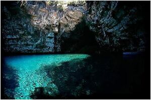 Underground-Lake-in-Mellisani-Kefalonia Inside-view- 1148.jpg