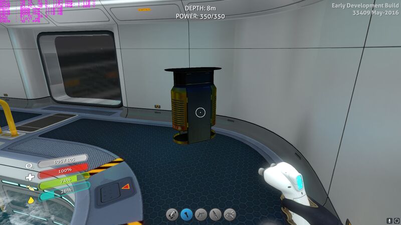 File:Trash can.jpg